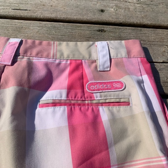 Adidas Men's Plaid Golf Shorts - Pink, White & Khaki - Size 32 - Picture 2 of 8